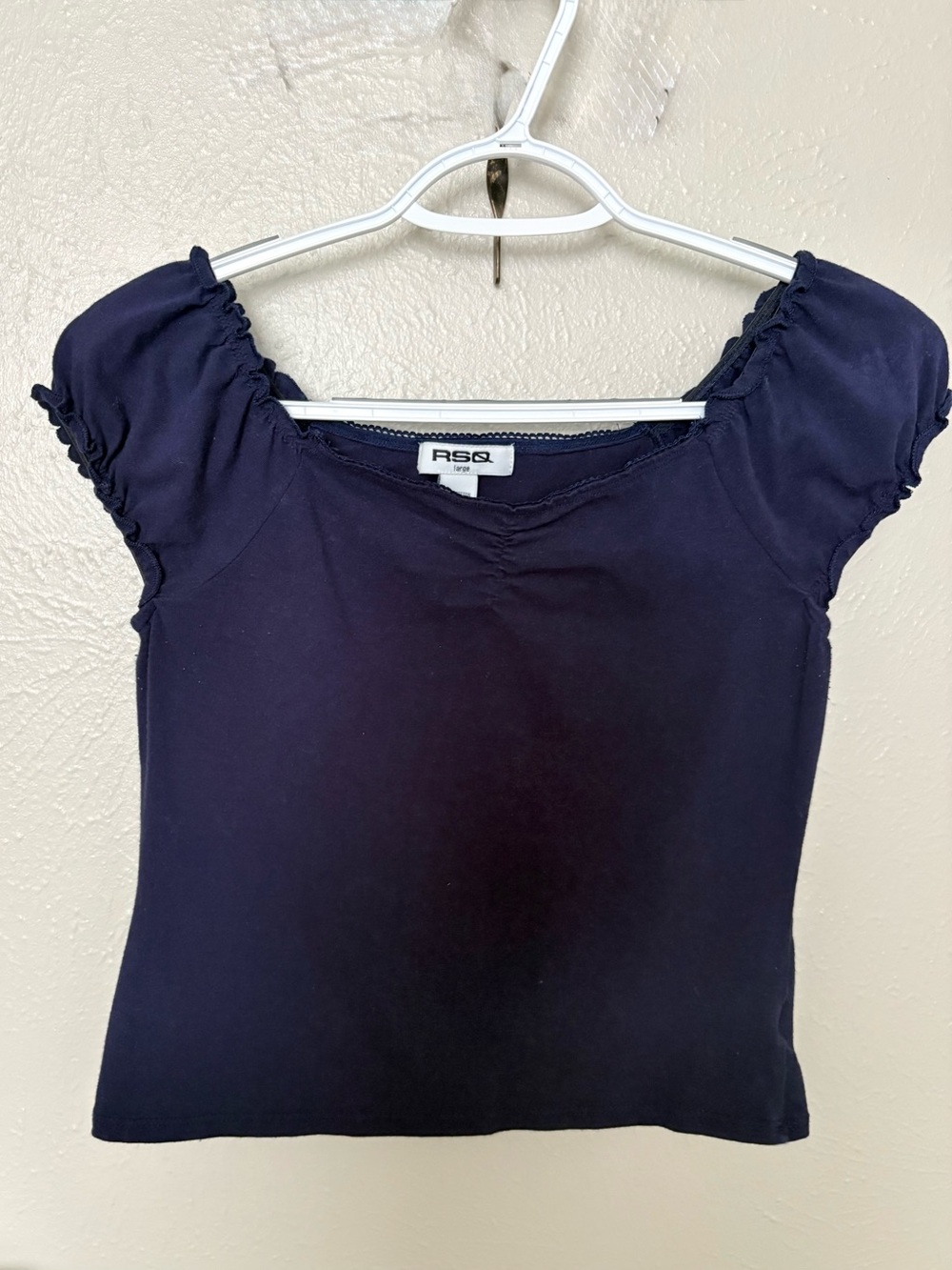 RSQ Navy Short Puff Sleeve Crop Top